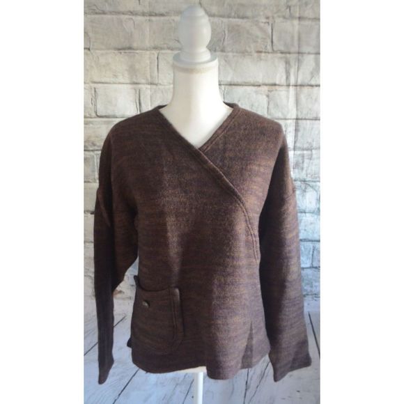 Truehlants Studio Works Brown V-neck Shirt Top Women's Size Medium - Picture 1 of 4